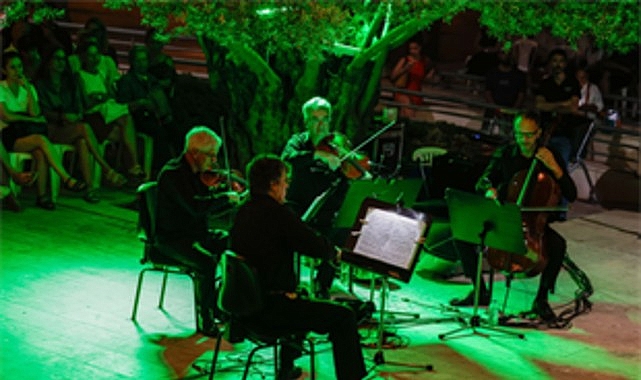 Zeytin Altında konserleri, Somogyi Quartet'i ağırladı