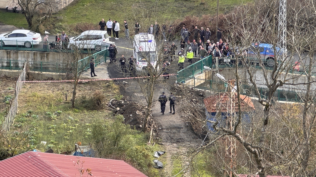 Zonguldak'ta boşanma aşamasındaki eşi tarafından silahla vurulan kadın ve annesi öldü