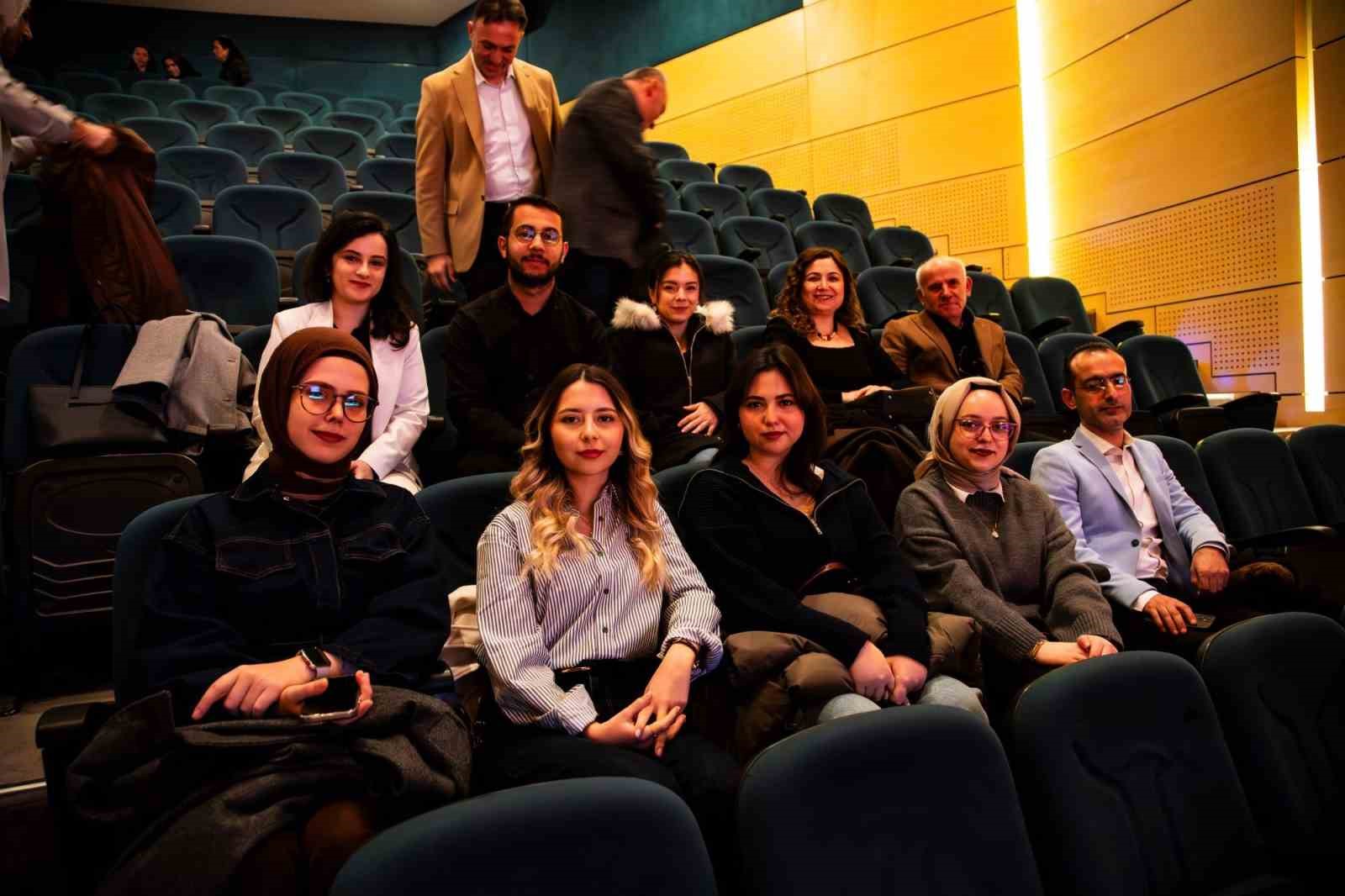 10 ülkeden katılımın olduğu yarışmada SUBÜ ekibine ikincilik ödülü
10 ülkeden katılımın olduğu yarışmada SUBÜ ekibine ikincilik ödülü