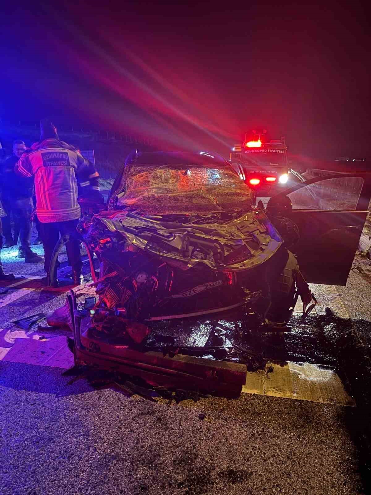 10 yıl hapis cezası bulunan şahıs trafik kazasında hayatını kaybetti
