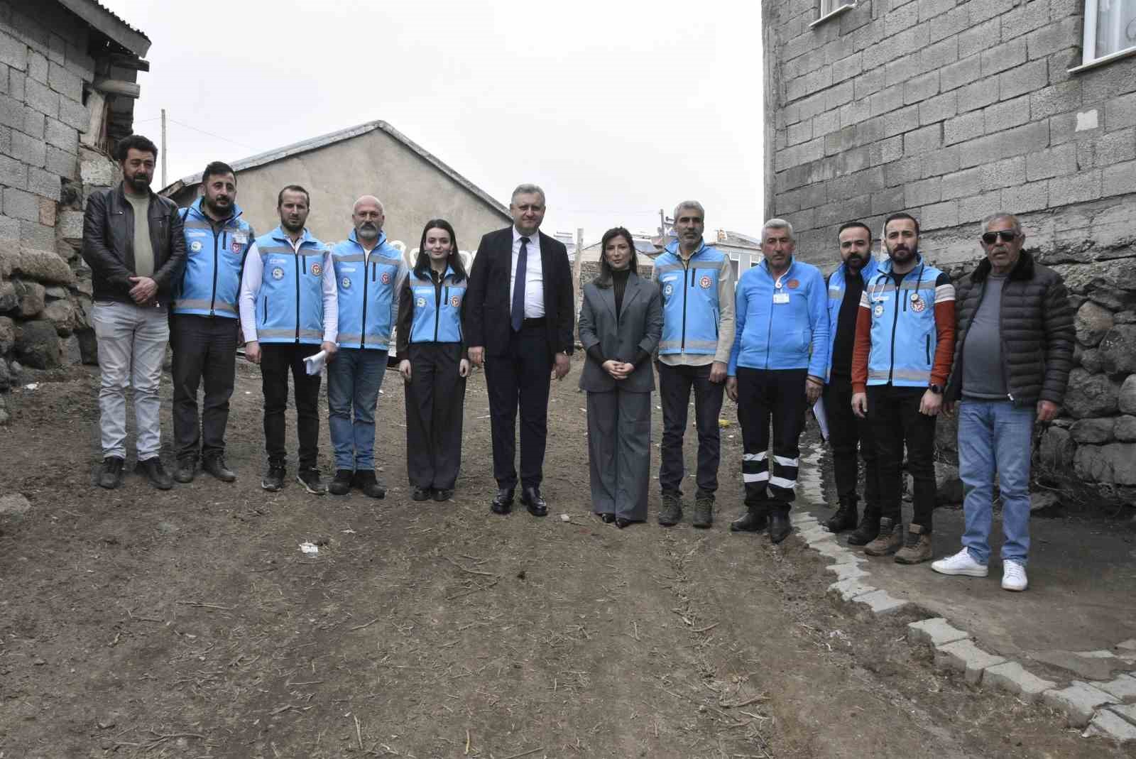 101 yaşındaki hastaya evde özel bakım
