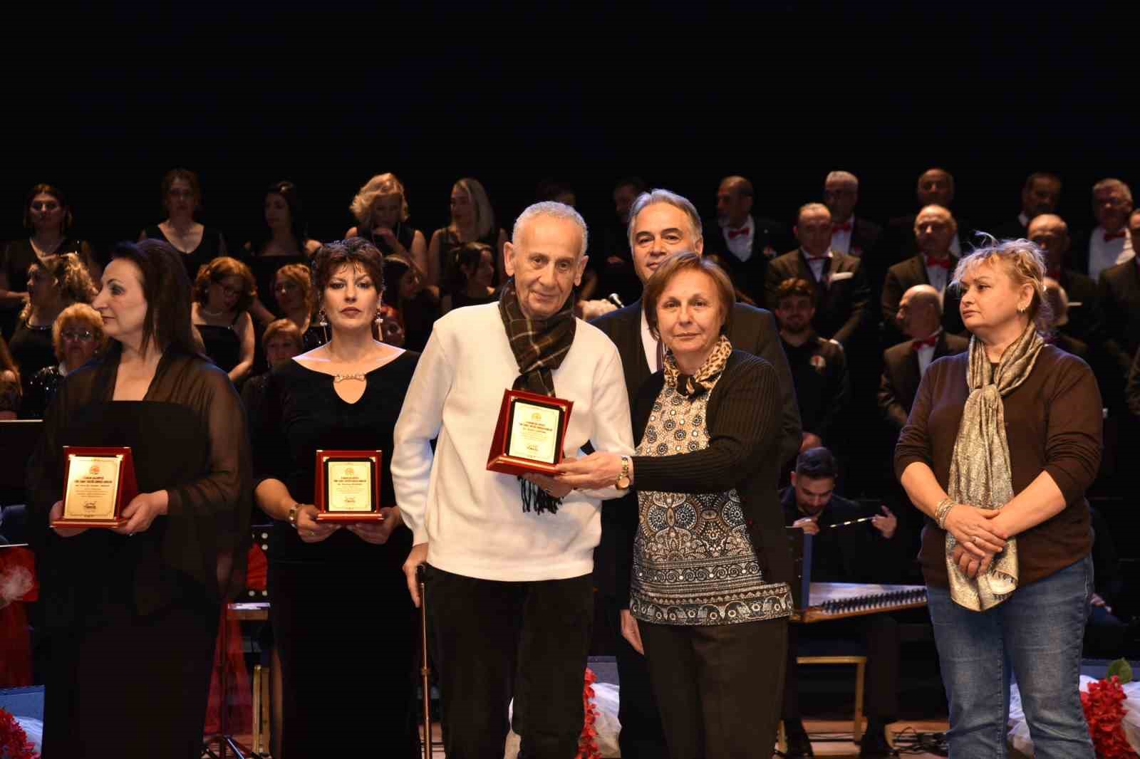 102 yaşında konser verdi
