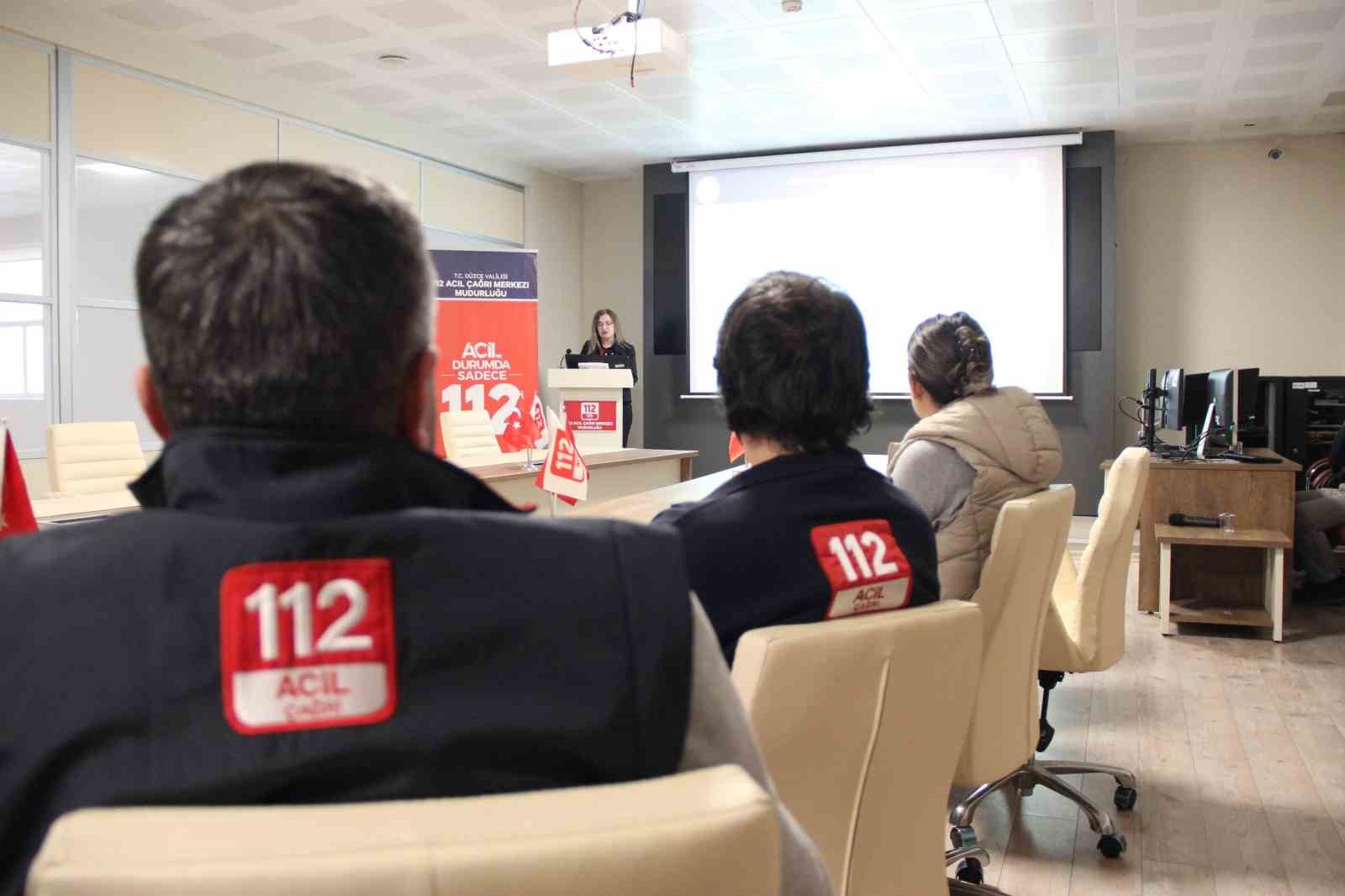 112 Acil Çağrı Merkezi’nde genel değerlendirme toplantısı yapıldı
