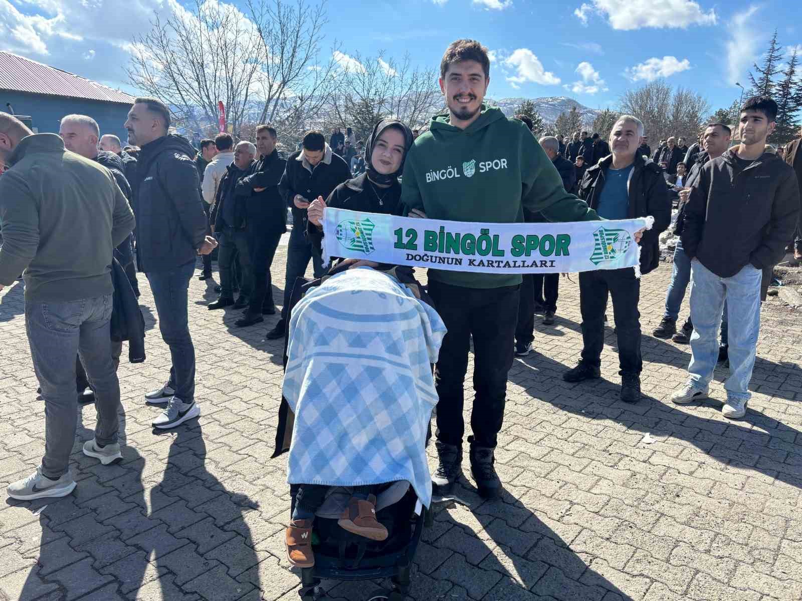 12 Bingölspor, seyircisiz maçta rakibini 7-1 mağlup etti
