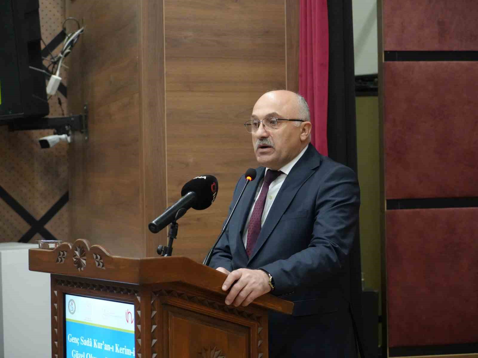 12 farklı ildeki öğrenciler Kur’an-ı Kerim’i en güzel okuyabilmek için yarıştı
