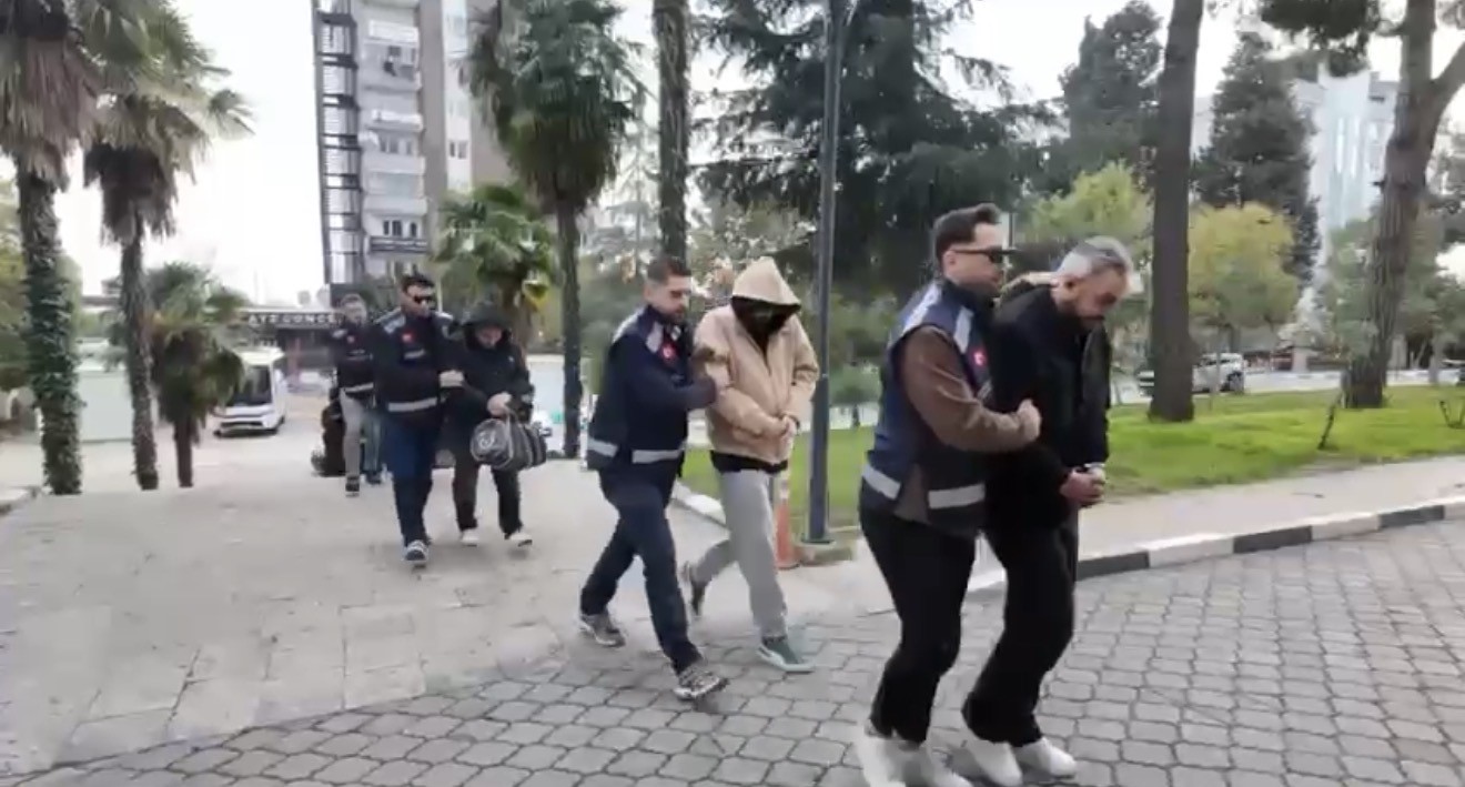 14 kişinin tutuklandığı yasa dışı bahis operasyonunda 2,6 milyar TL işlem hacmi belirlendi
