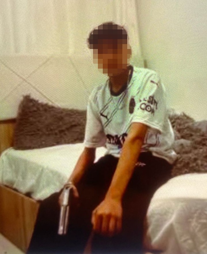 15 yaşındaki Alperen’in yumrukla ölümüne yol açan 2 sanığa 7’şer yıl hapis
