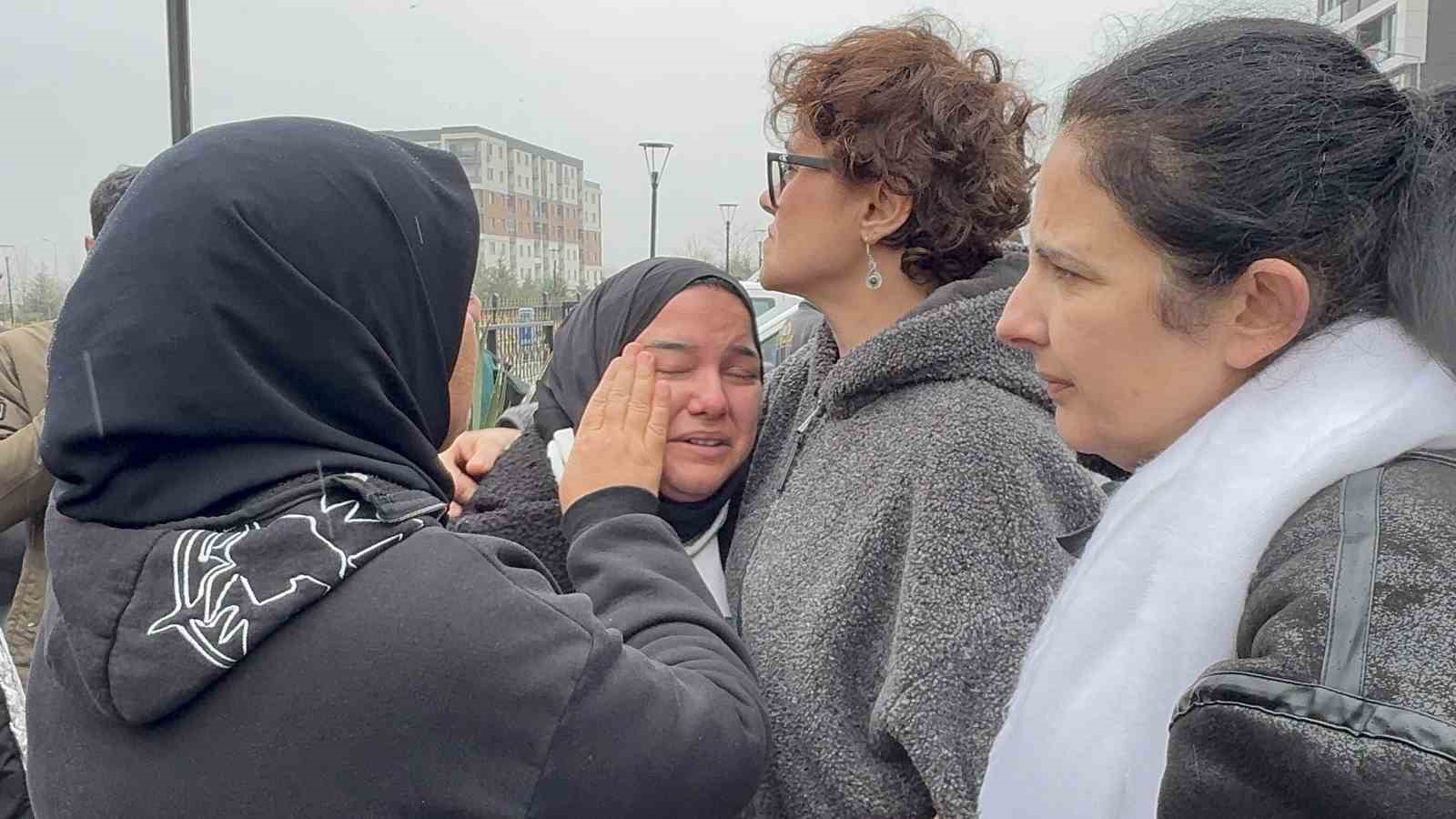 15 yaşındaki Gülden’i 30 bıçak darbesiyle öldürmüştü, cezada indirime gidildi
