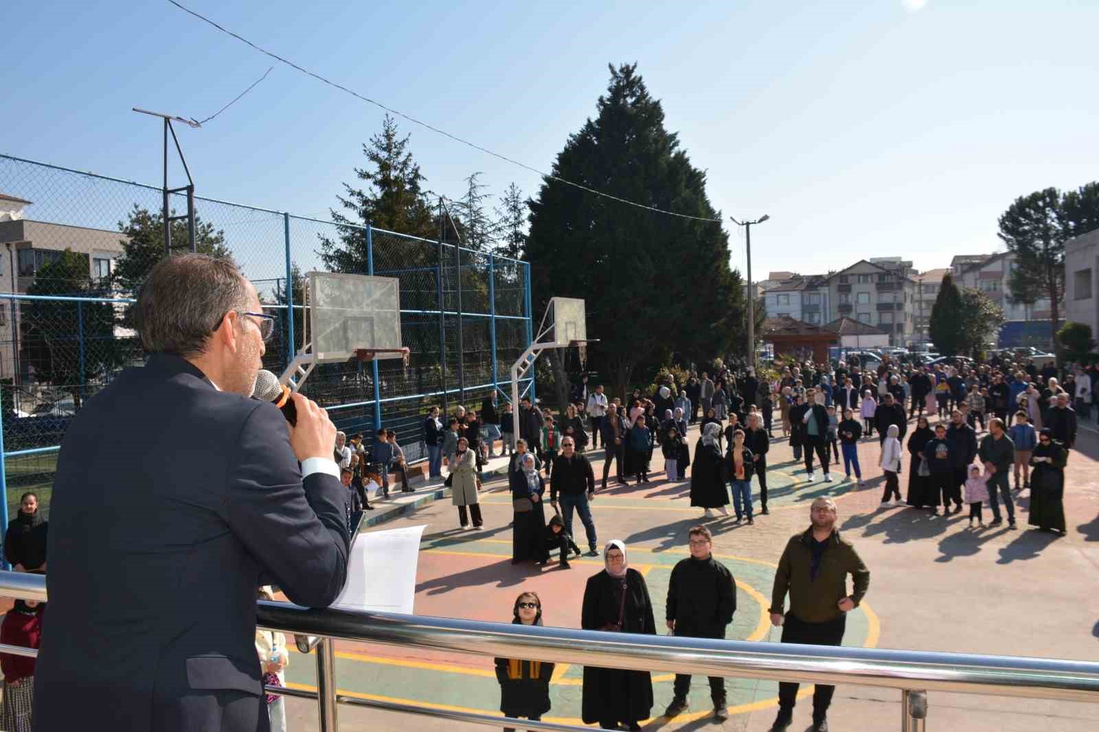 2 bin 120 öğrenci hafızlık eğitimi için ter döktü
