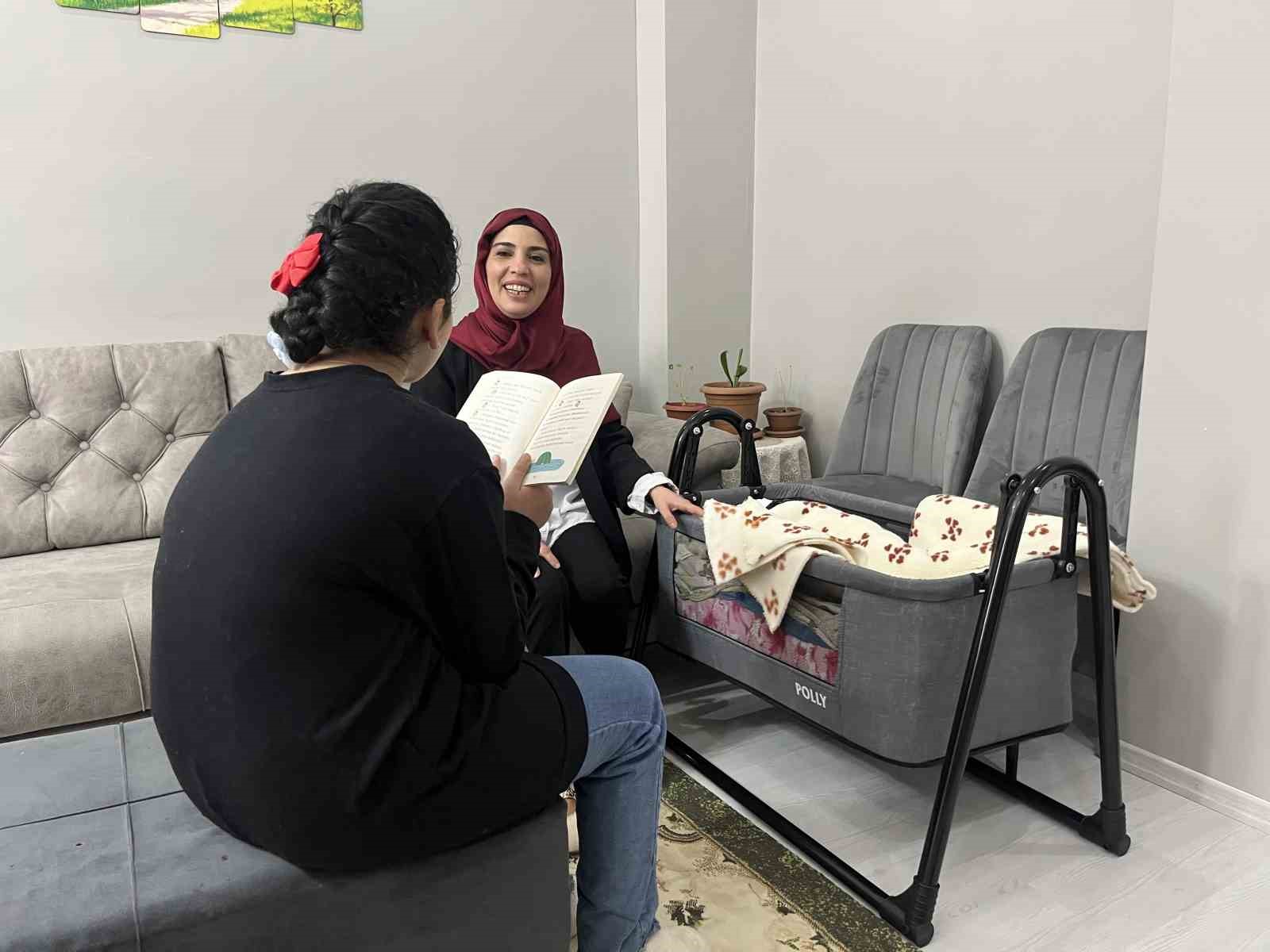 2 çocuklu aile 2’si bebek 3 çocuğa daha yuva oldu
