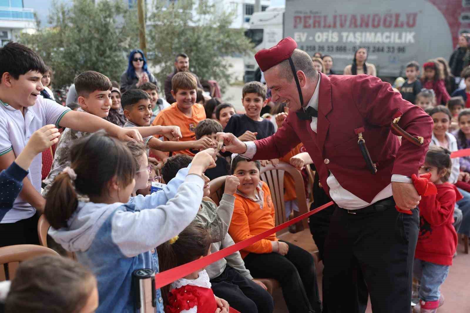 2. Uluslararası Çocuk ve Gençlik Tiyatroları Festivali başladı
