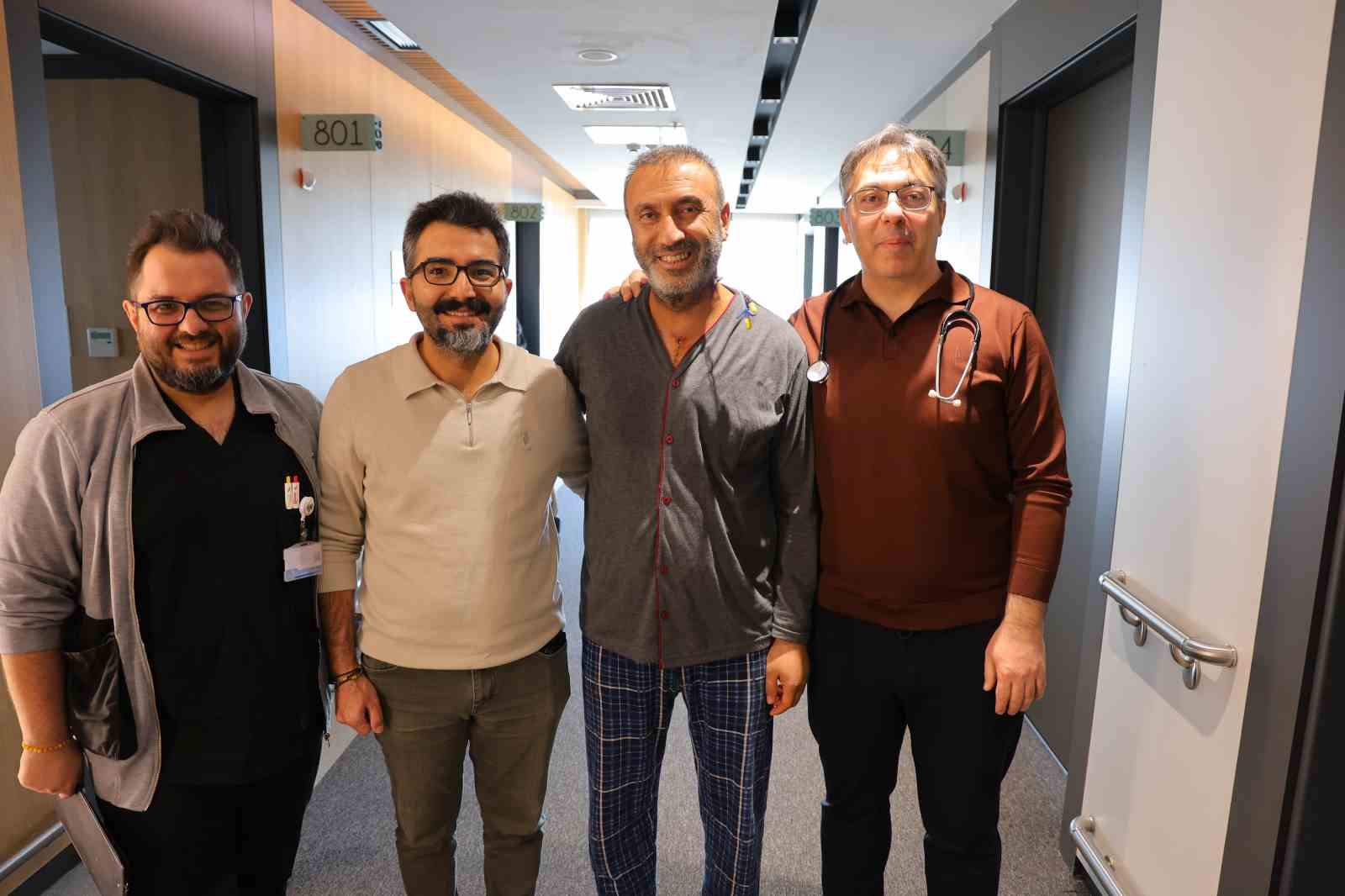 20 dakika beyin dolaşımı durdurulan hasta hayata döndürüldü
