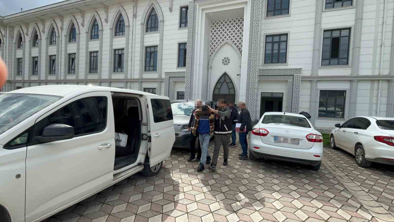 200 bin liralık kablo çalan hırsızların bindiği motosiklet de çalıntı çıktı
