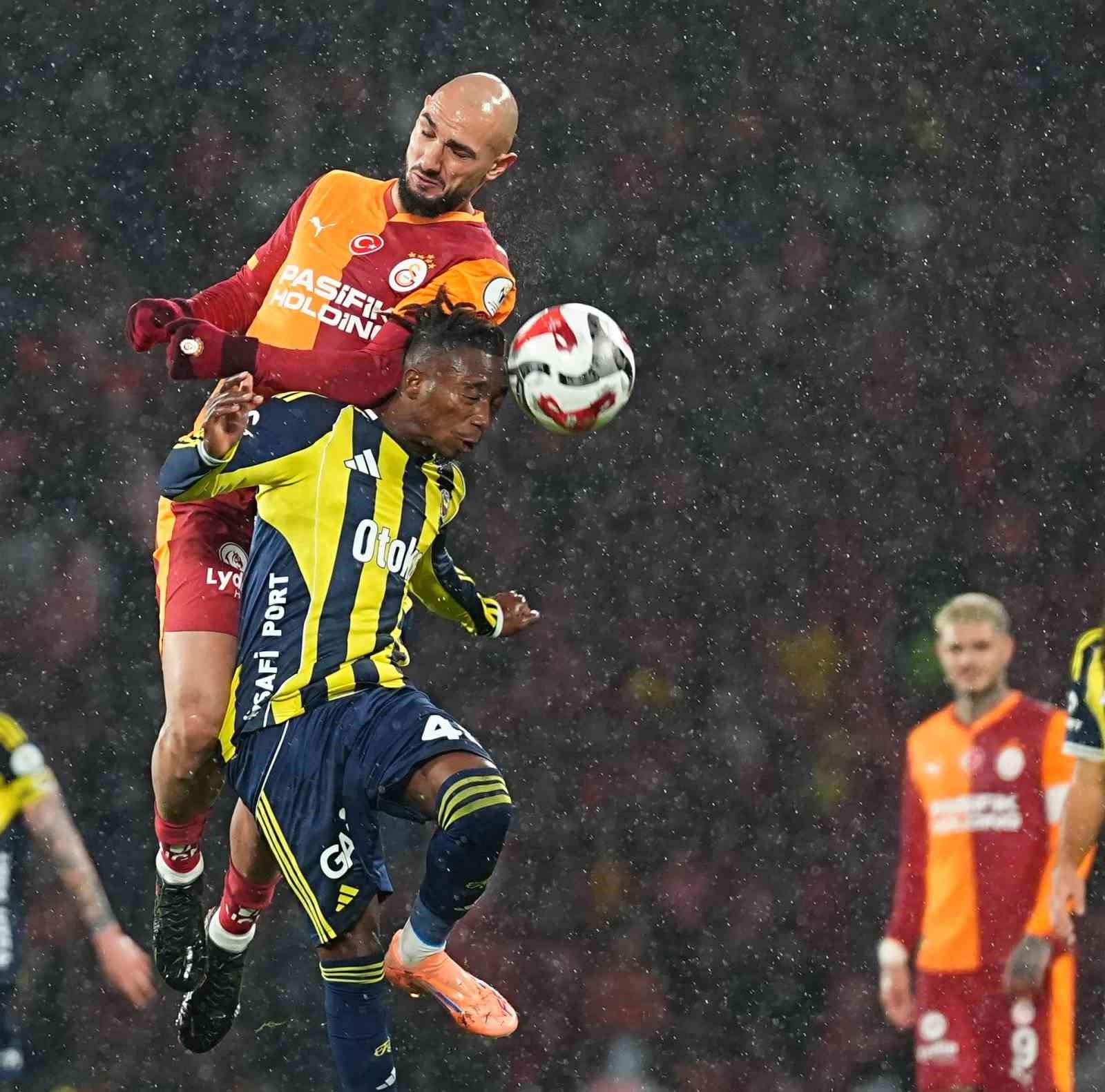 2025 Turkcell Süper Kupa: Galatasaray: 0 - Fenerbahçe: 2 (Maç sonucu)
2025 Turkcell Süper Kupa: Galatasaray: 0 - Fenerbahçe: 2 (Maç sonucu)