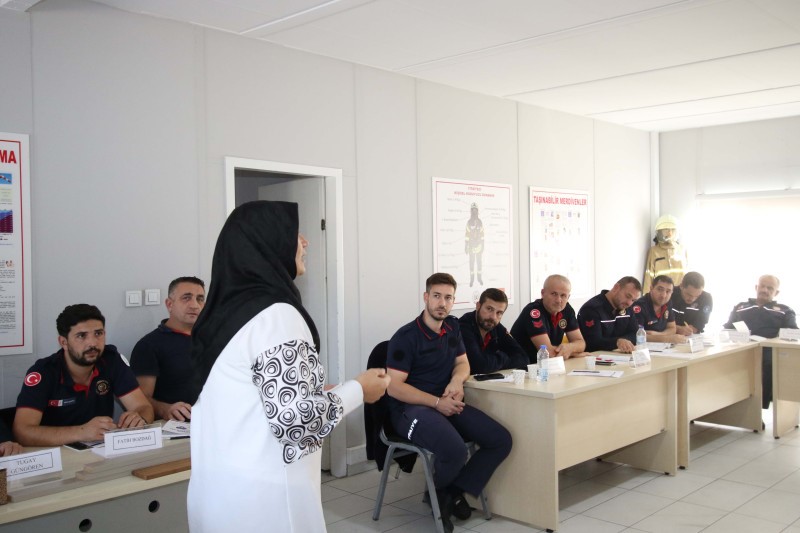 2025’te 7 bin vatandaşa ilk yardım eğitimi
2025’te 7 bin vatandaşa ilk yardım eğitimi