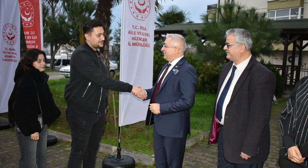 2025’te Bursa’da aileye büyük destek
2025’te Bursa’da aileye büyük destek