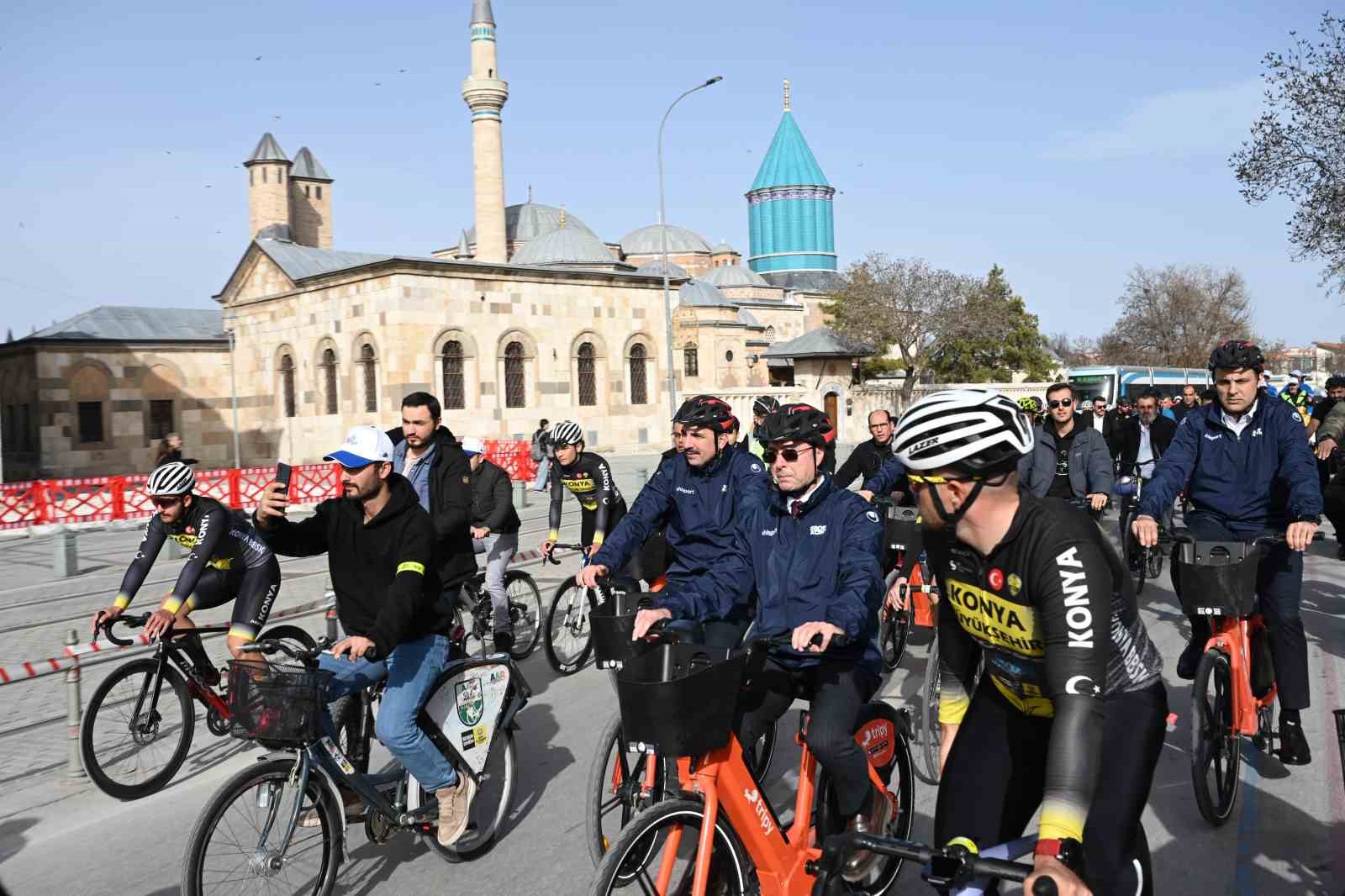 2026 Avrupa Bisiklet Başkenti Yılı ve Velespit Müzesi açılışı yapıldı
2026 Avrupa Bisiklet Başkenti Yılı ve Velespit Müzesi açılışı yapıldı