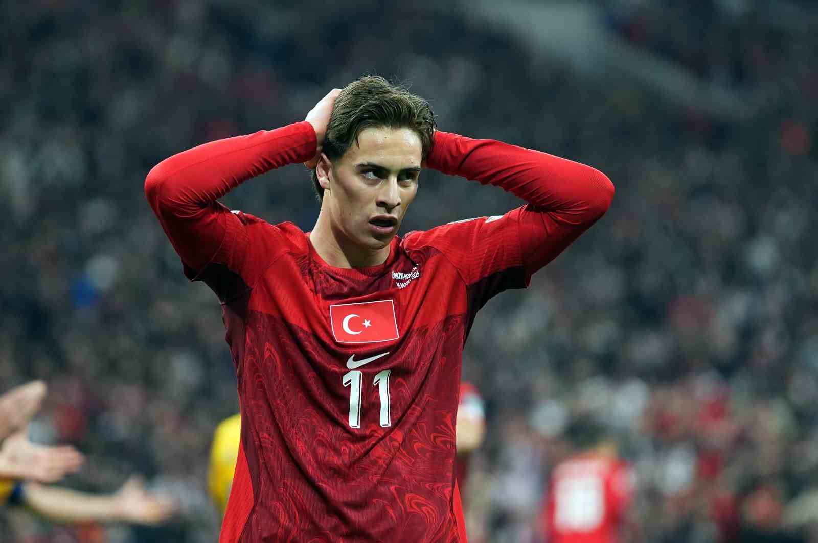 2026 FIFA Dünya Kupası play-off yarı final: Türkiye: 0 - Romanya: 0 (İlk yarı)
