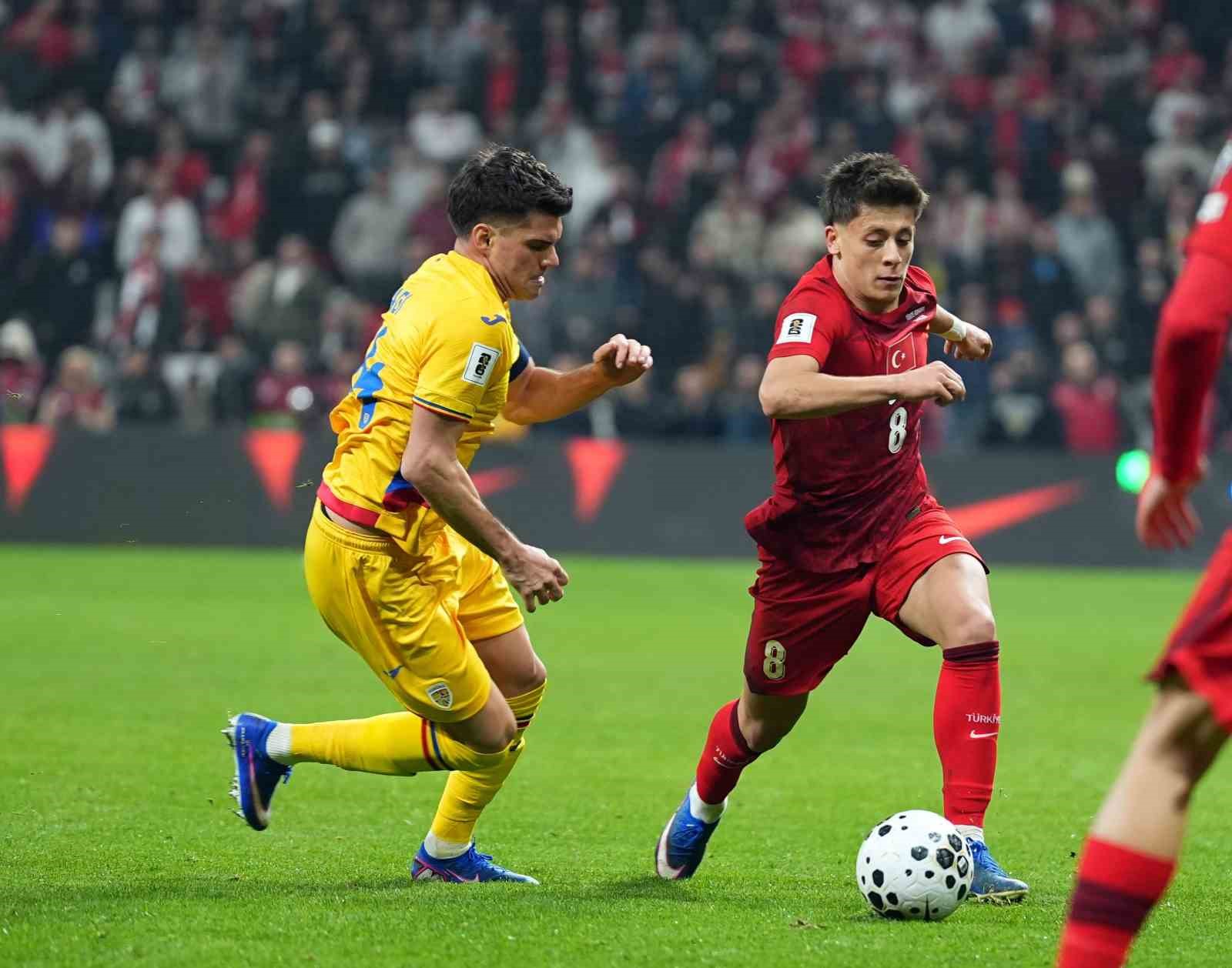 2026 FIFA Dünya Kupası play-off yarı final: Türkiye: 0 - Romanya: 0 (İlk yarı)
