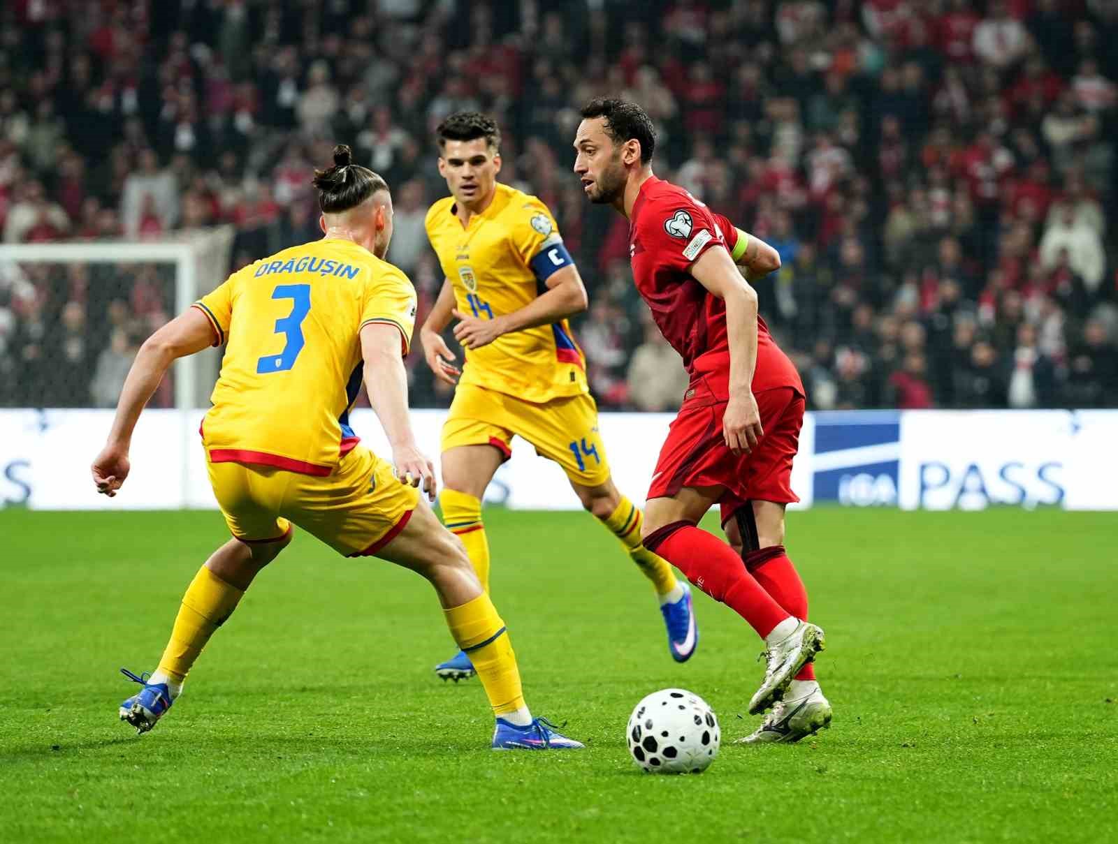 2026 FIFA Dünya Kupası play-off yarı final: Türkiye: 0 - Romanya: 0 (İlk yarı)
