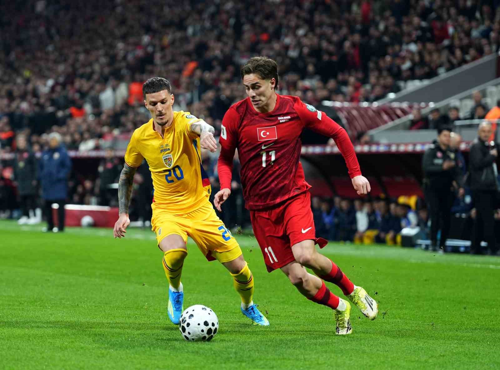 2026 FIFA Dünya Kupası play-off yarı final: Türkiye: 0 - Romanya: 0 (İlk yarı)
