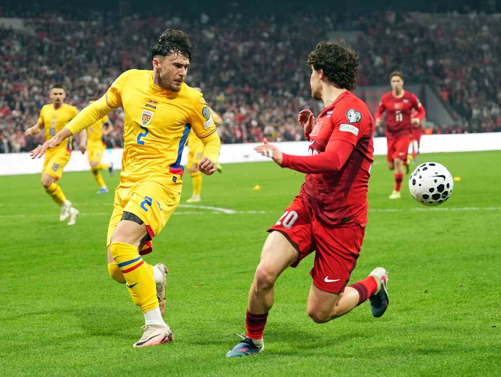 2026 FIFA Dünya Kupası play-off yarı final: Türkiye: 0 - Romanya: 0 (İlk yarı)
