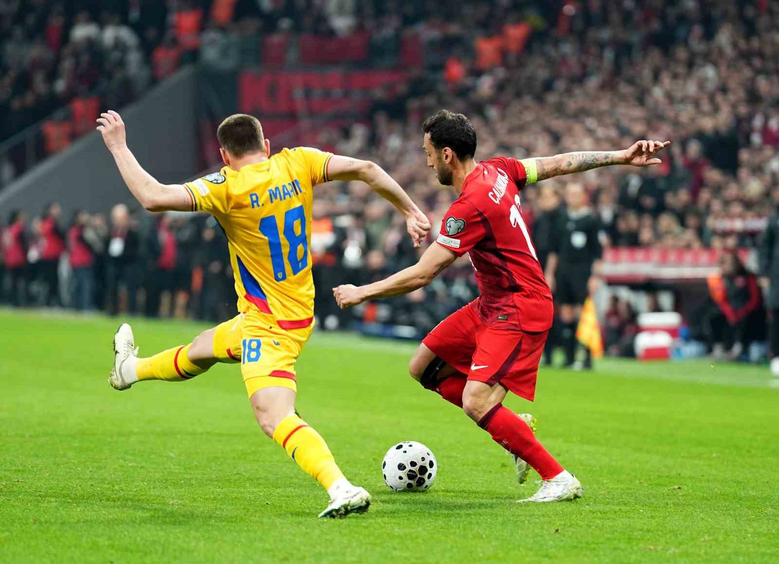 2026 FIFA Dünya Kupası play-off yarı final: Türkiye: 0 - Romanya: 0 (İlk yarı)
