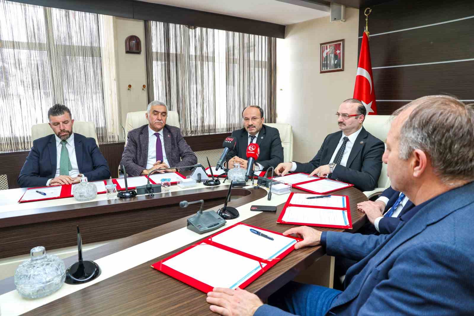 2028 Avrupa Üniversiteler Kış Oyunları için iyi niyet protokolü imzalandı
