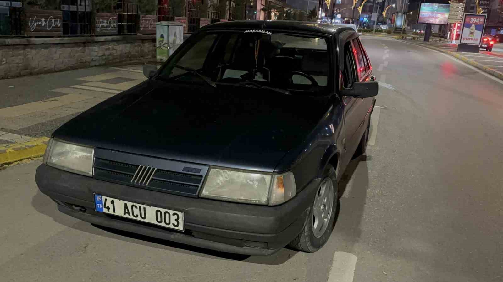 2.14 promil alkolle yakalandı: Gazeteciye el sallayıp yüzüne tükürdü
