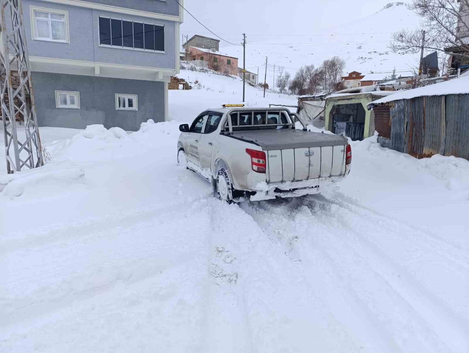 2170 rakımda ekmekleri biten köylülerin imdadına "devlet" yetişti
