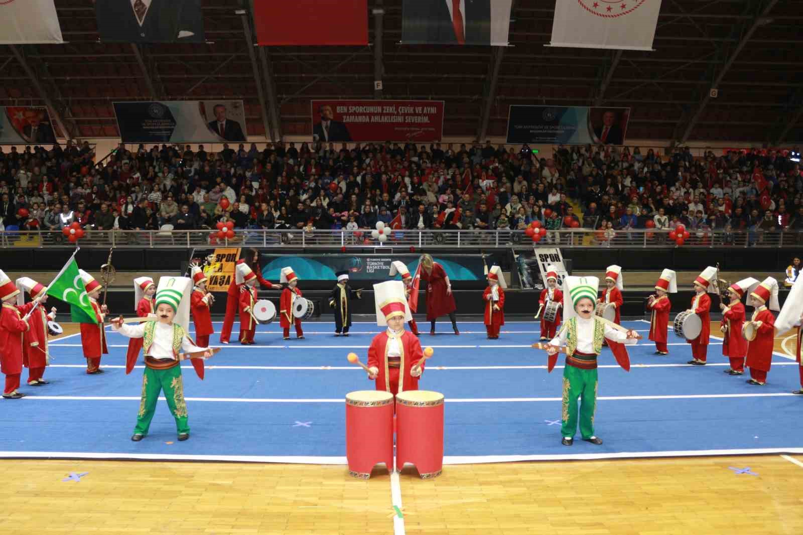 23 Nisan Ulusal Egemenlik ve Çocuk Bayramı coşkuyla kutlandı
