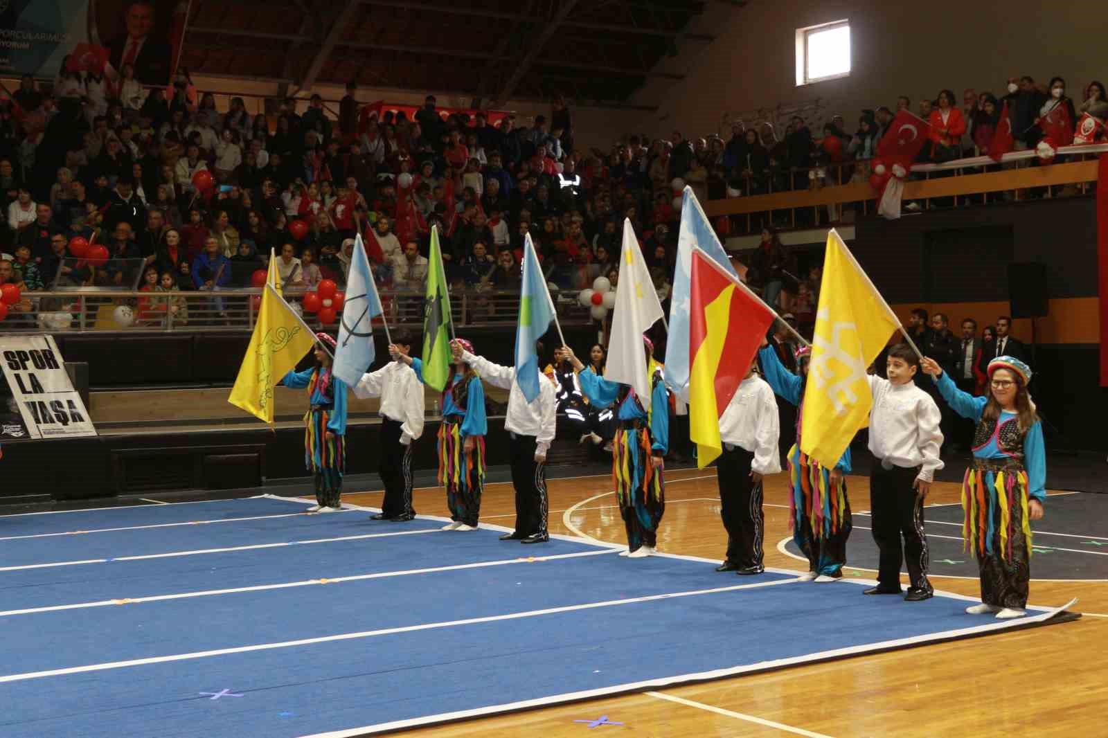 23 Nisan Ulusal Egemenlik ve Çocuk Bayramı coşkuyla kutlandı
