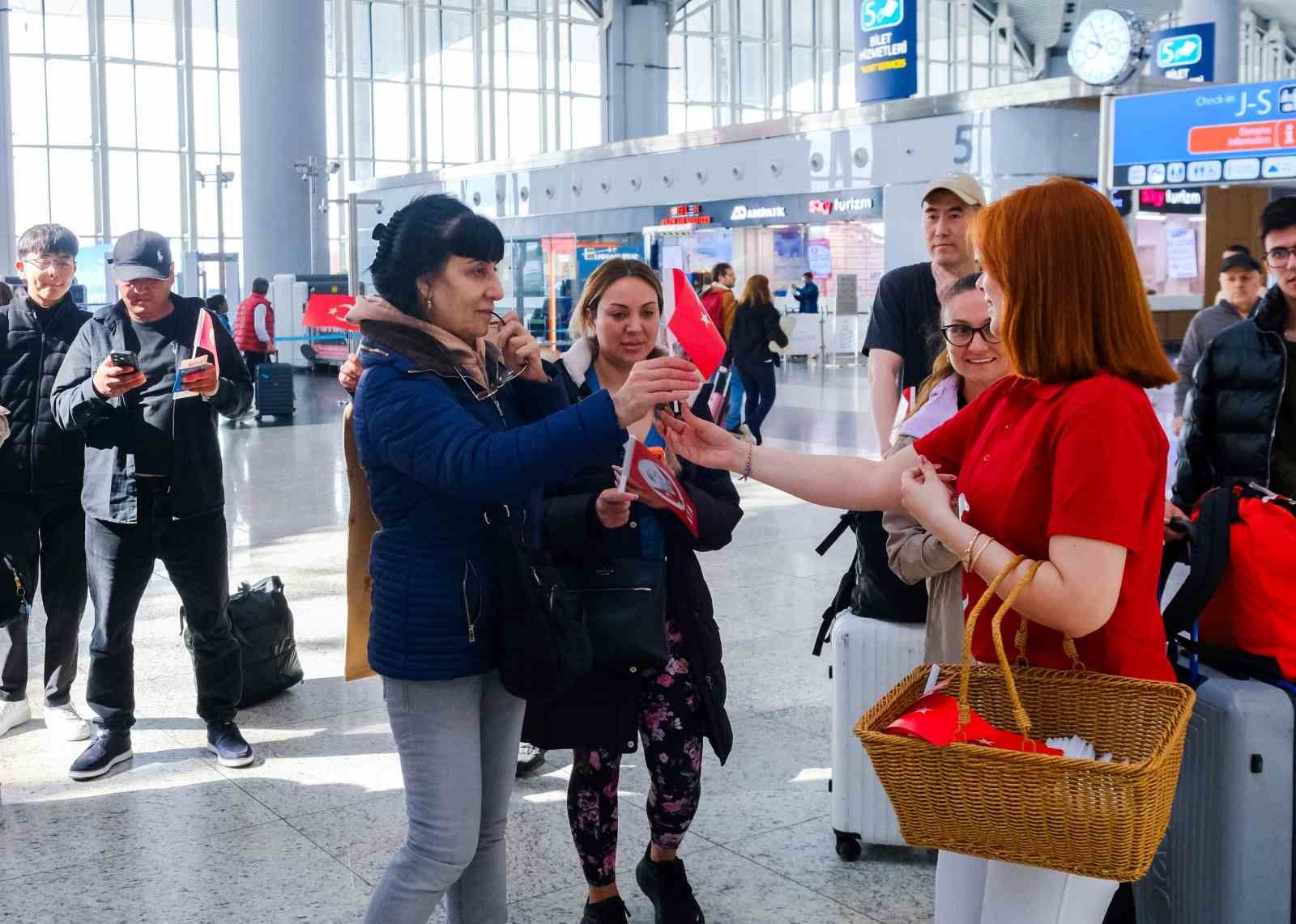 23 Nisan Ulusal Egemenlik ve Çocuk Bayramı, İstanbul Havalimanı’nda coşkuyla kutlandı
