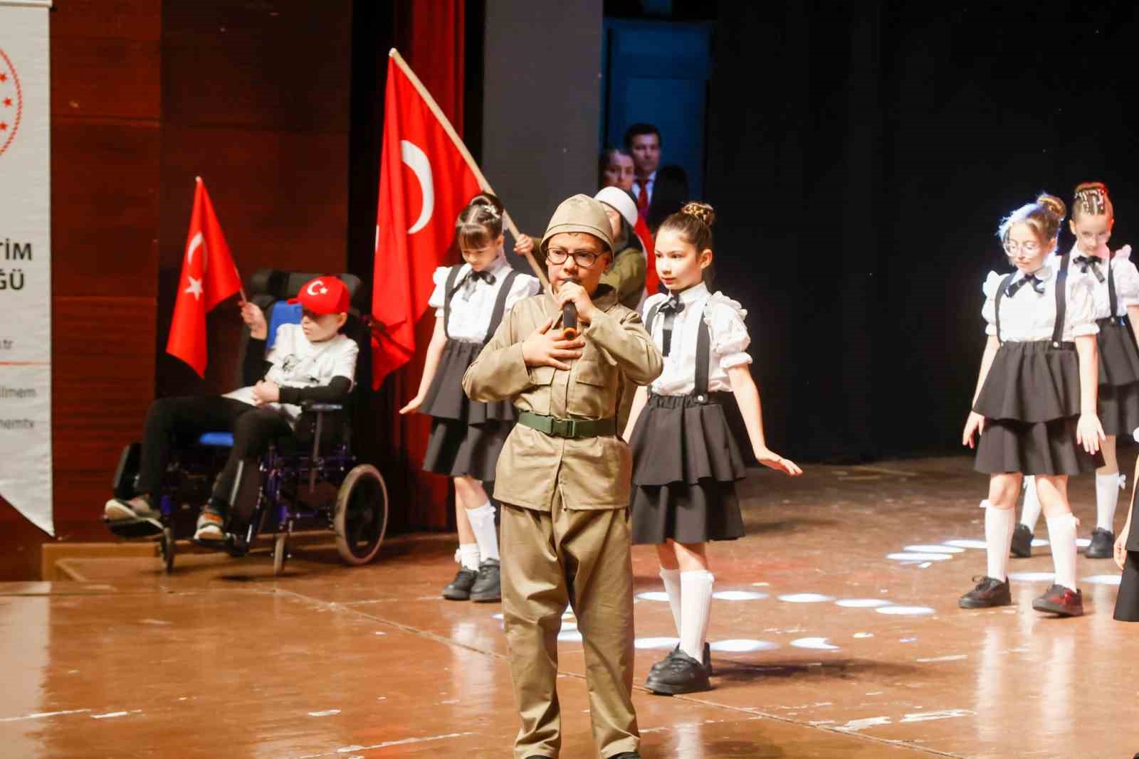 23 Nisan Ulusal Egemenlik ve Çocuk Bayramı Uşak’ta coşkuyla kutlandı
