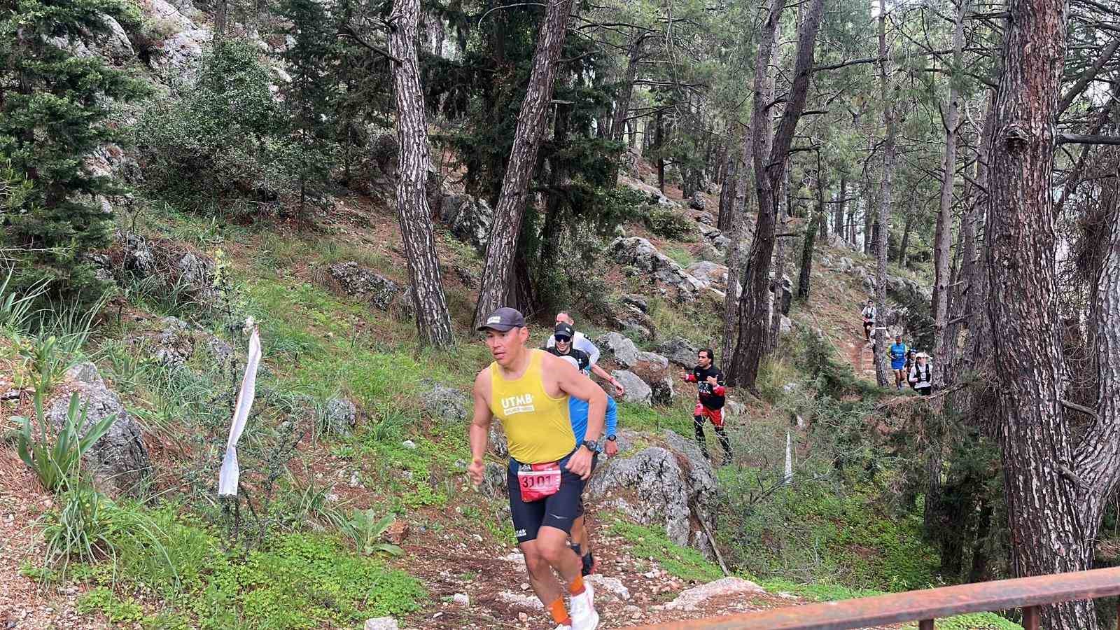 23 ülkeden 820 sporcu Alanya Ultra Trail için start aldı
23 ülkeden 820 sporcu Alanya Ultra Trail için start aldı