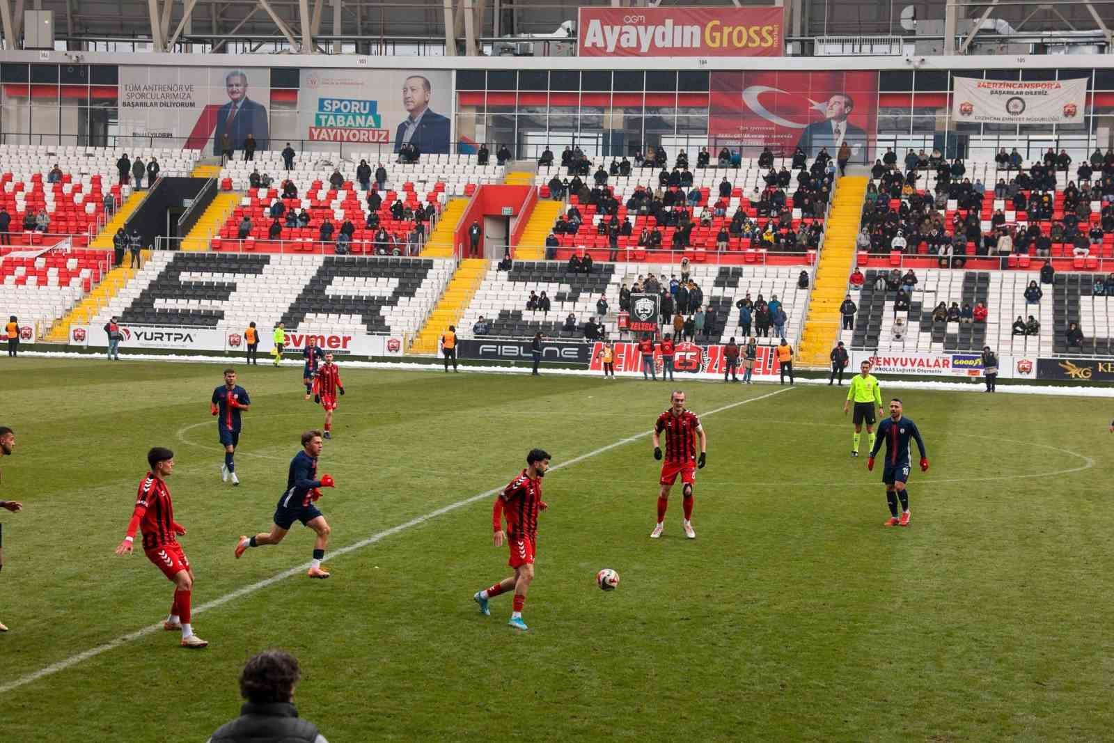 24Erzincanspor Altınordu’yu 2-0 mağlup etti

