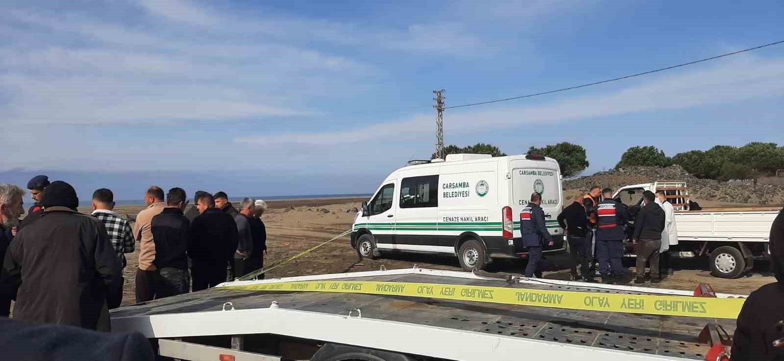 26 yaşındaki genç kamyonette ölü bulundu
