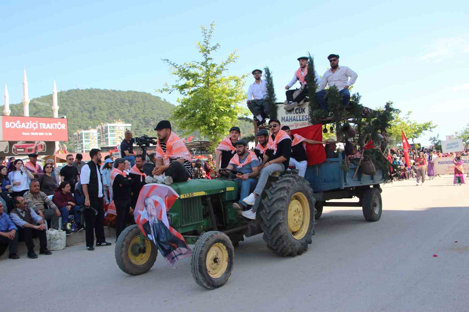 27. Geleneksel Kumluca Tarım ve Seracılık Festivali Yörük Göçü ile başladı
