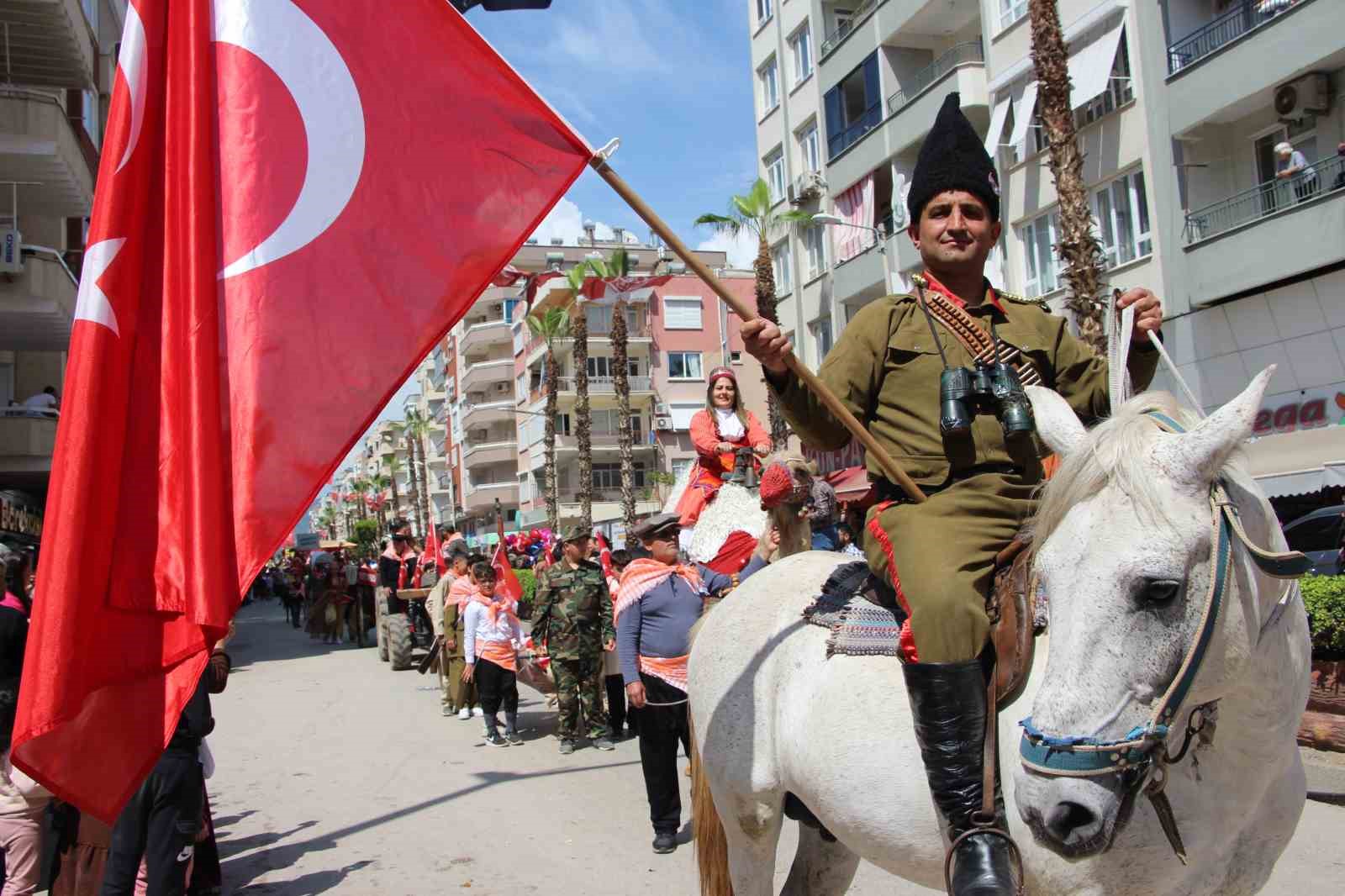 27. Geleneksel Kumluca Tarım ve Seracılık Festivali Yörük Göçü ile başladı
