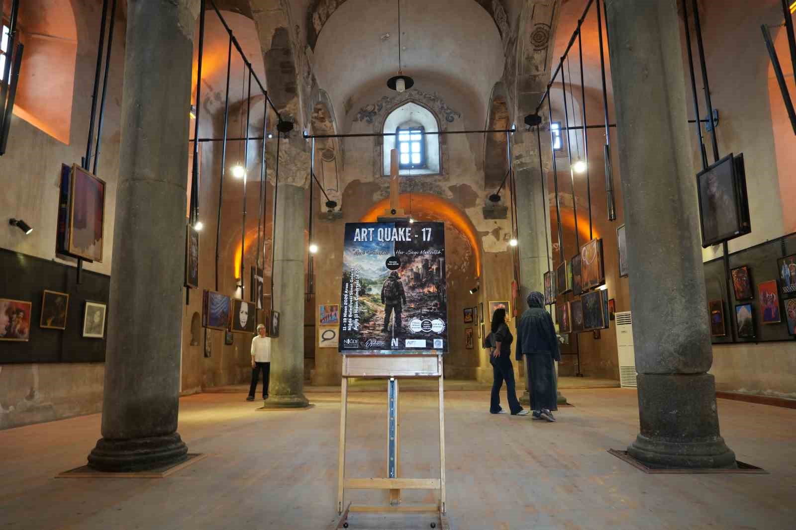 28 ülkeden 78 sanatçının eseri Niğde’de sanatseverlerle buluştu
