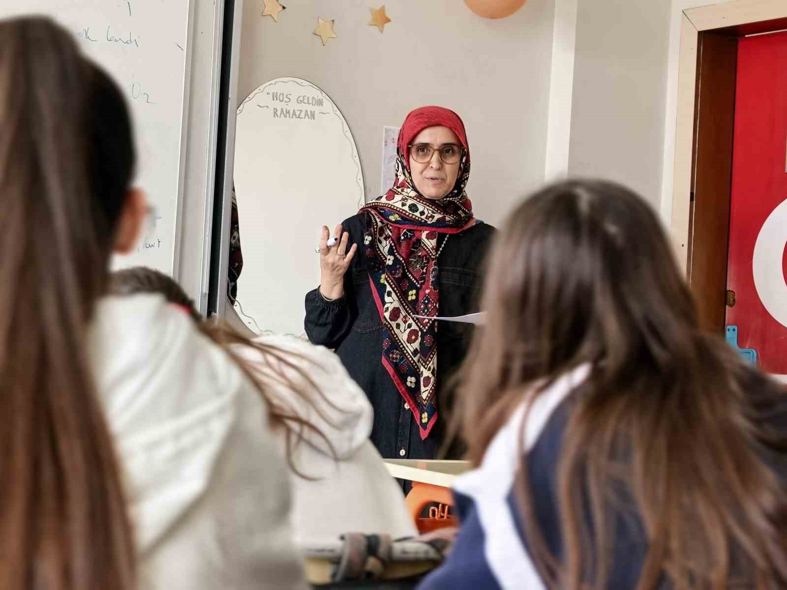 29 yıl önceki 28 Şubat dramını gözyaşları içinde anlattılar
29 yıl önceki 28 Şubat dramını gözyaşları içinde anlattılar