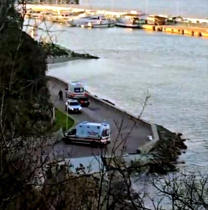 3 tekerlekli elektrikli motosiklet denize uçtu
