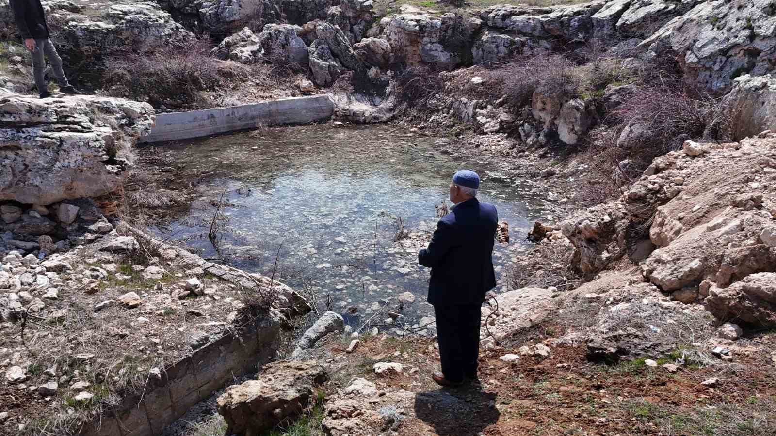 3 yıl önce kuruyan "Uyuz Gölü" yeniden su tuttu
