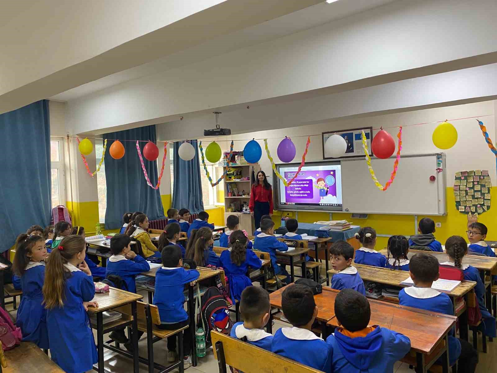 3 yılda binlerce öğrenciye mahremiyet bilinci anlatıldı
