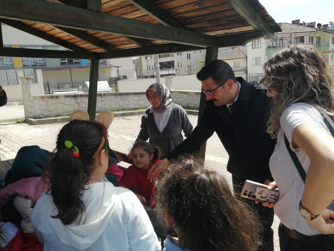 300 öğrenci tırda sinemayla buluştu
