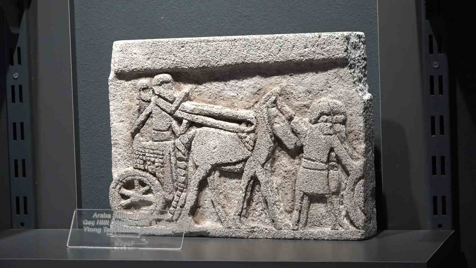 "3D Anadolu Sanat Müzesi" Gaziantep’te açıldı
"3D Anadolu Sanat Müzesi" Gaziantep’te açıldı