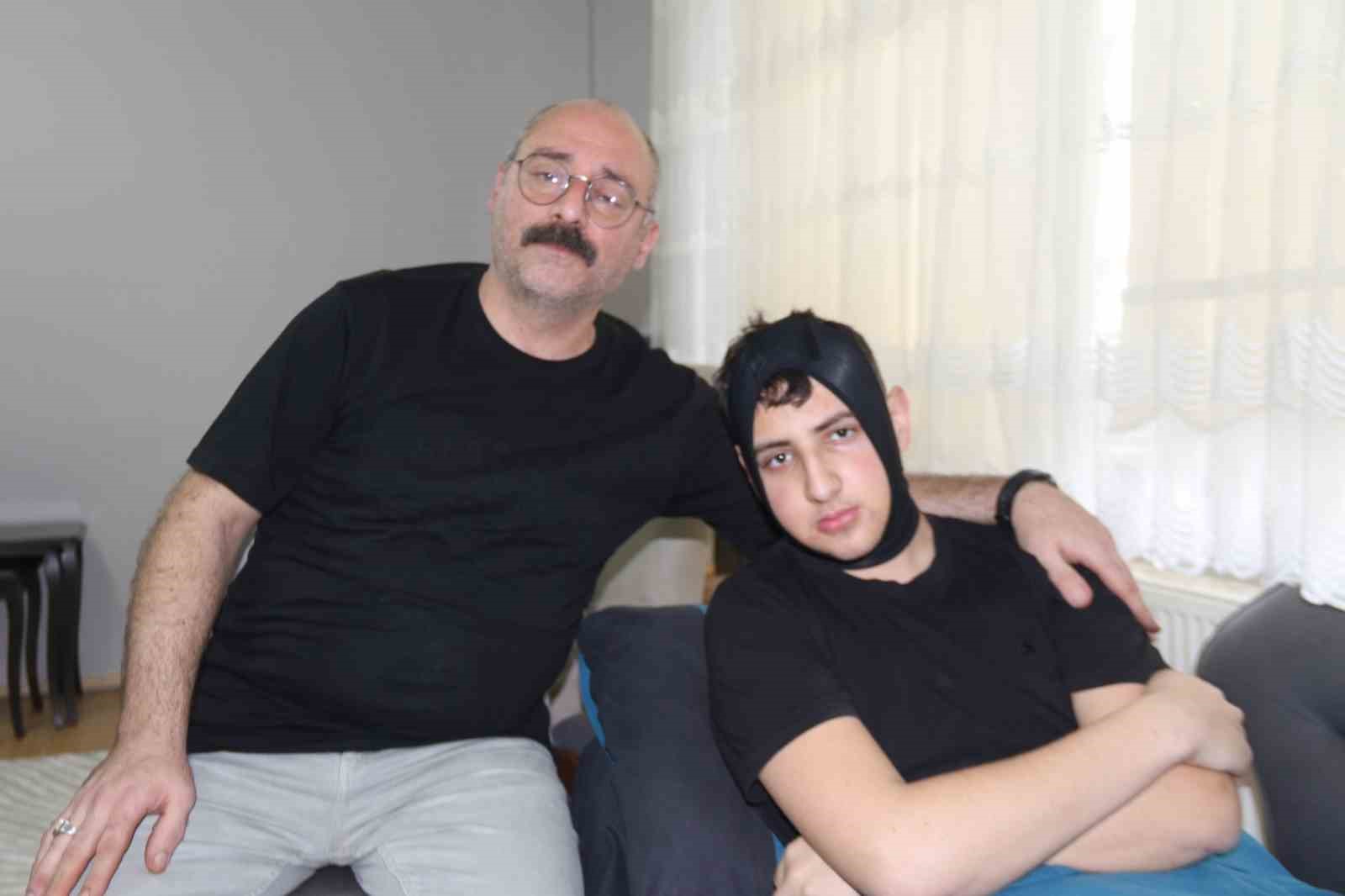 4 öğrenci tarafından omuriliği kırılan Kayra, polislik hayalinden mahrum kalmak istemiyor
