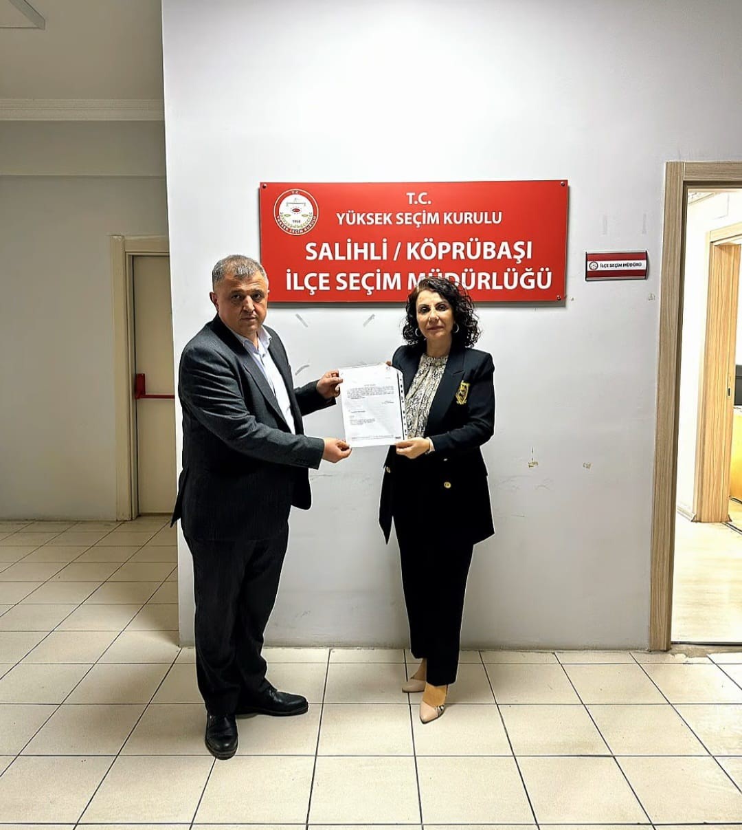 4 oy farkla başkan seçilmişti, göreve başladı
