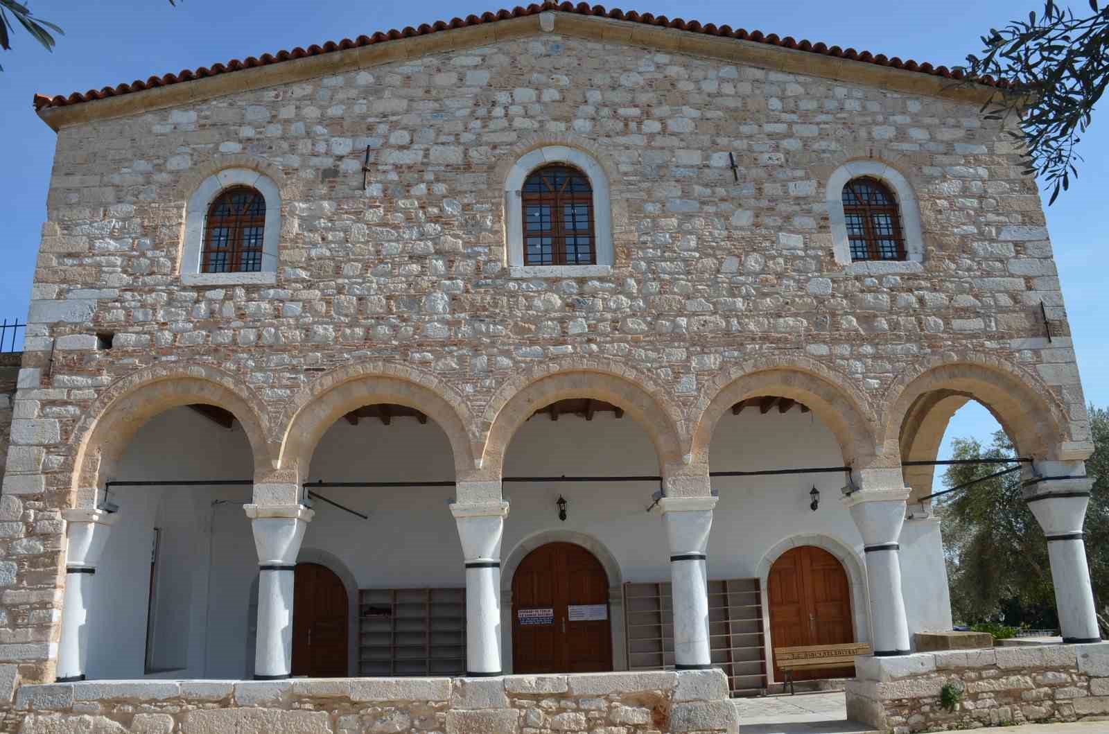 4 yılın sonunda valilik, Hisar Camii için adım attı
