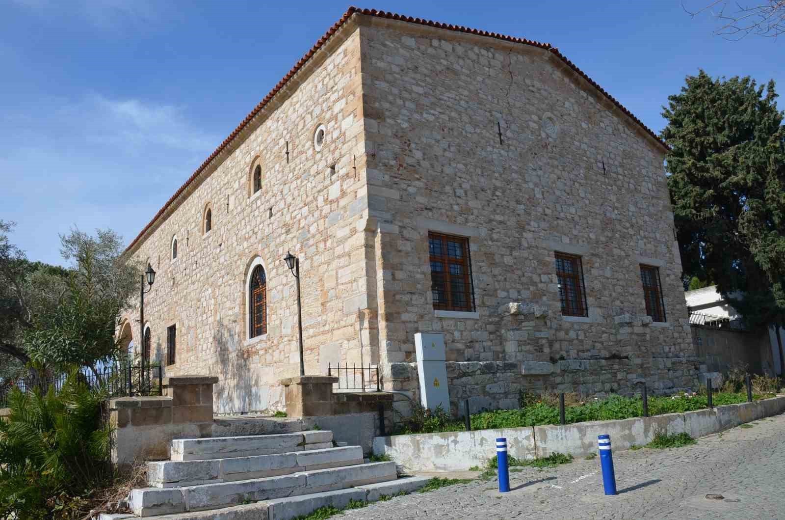 4 yılın sonunda valilik, Hisar Camii için adım attı
